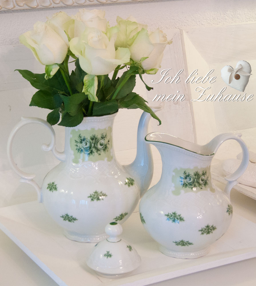 Blog-Eintrag Vintage Schätze - Kaffee- und Milchkrug "rose vert"