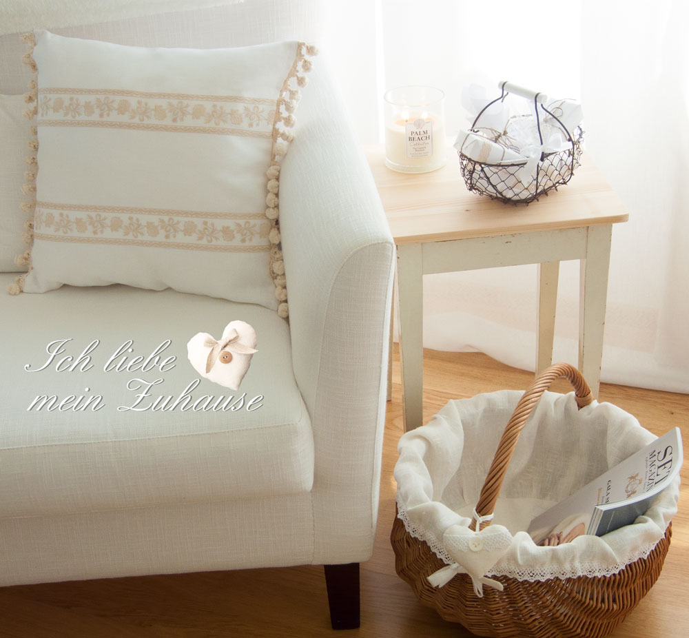 Blog - Gemütlicher Sonntag - Kissen, Palm Beach Collection Duftkerzen und Deko-Körbchen - Bild 5