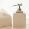 Lene Bjerre – Seifenspender aus der Portia Bath Collection Weiss Lene Bjerre - Seifenspender aus der Portia Bath Collection Weiss