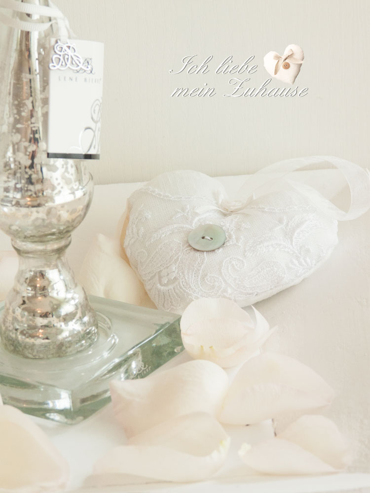 Blog - Muttertag - Geschenke - Lene Bjerre Kerzenständer Martha Collection Antik-Silber - Bild 2