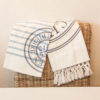 Lene Bjerre – Geschirrtuch-Set mit Fransen aus der Molly Collection / weiss-blau Lene Bjerre - Geschirrtuch-Set mit Fransen aus der Molly Collection / weiss-blau