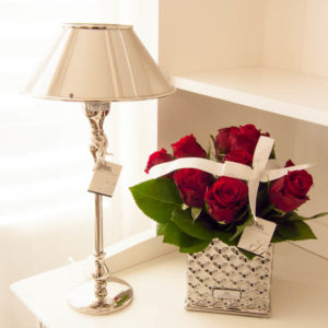 Lene Bjerre - Tischlampe mit Schirm aus der Tinea Collection, silber